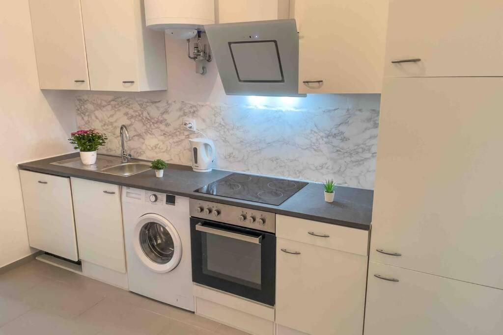 Cosy Studio Near Central Station Διαμέρισμα Βιέννη Εξωτερικό φωτογραφία