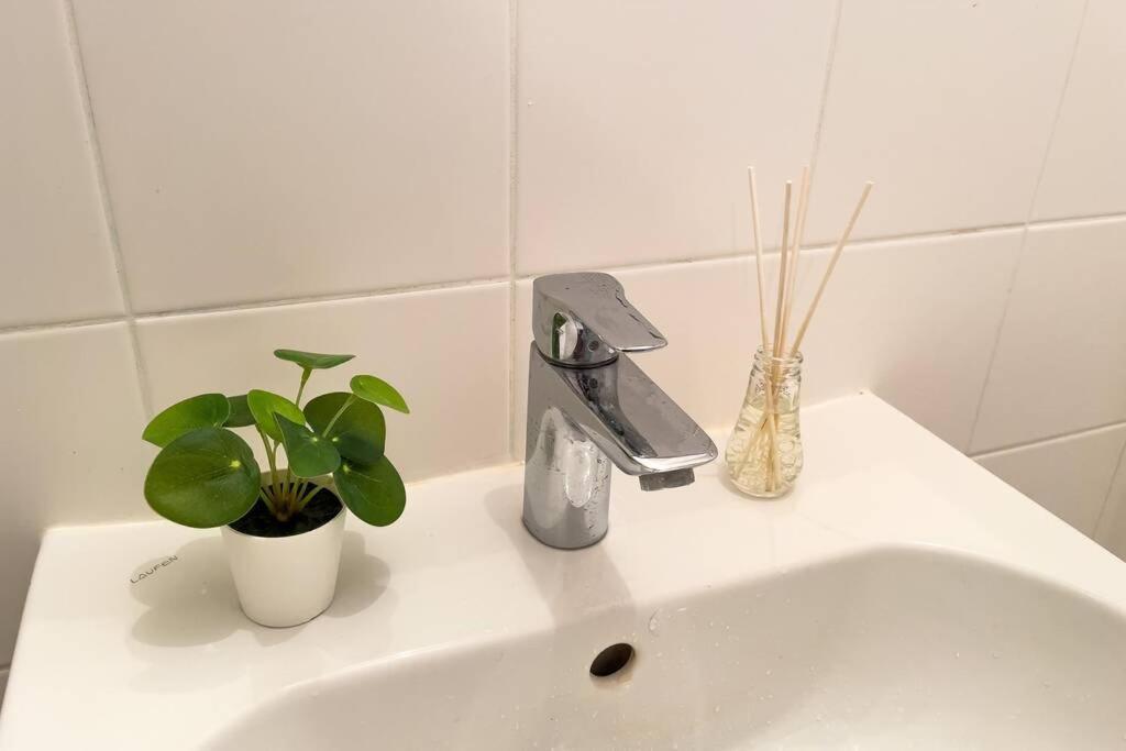 Cosy Studio Near Central Station Διαμέρισμα Βιέννη Εξωτερικό φωτογραφία